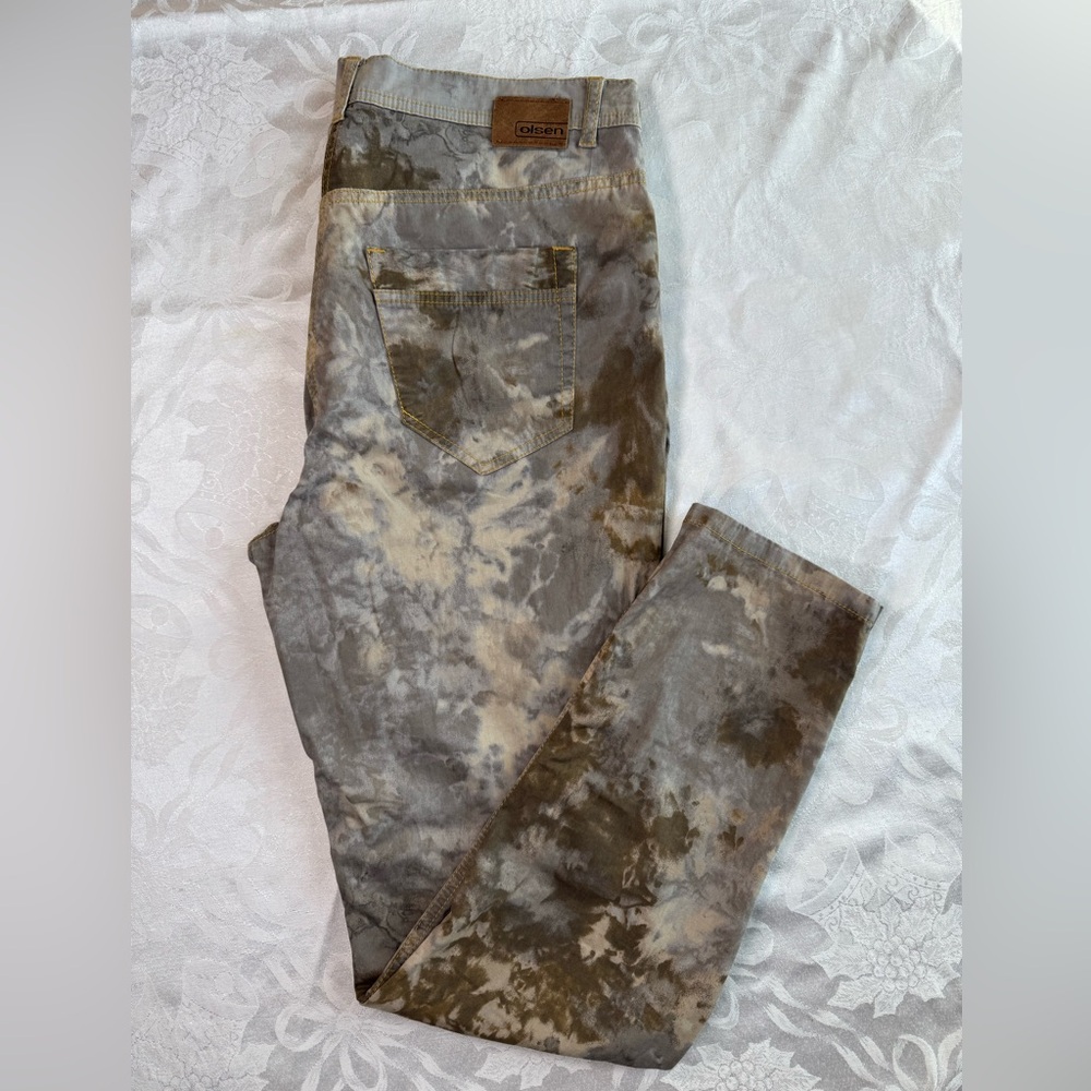 Olsen Europe Mona lightweight Camouflage Jeans Size 14